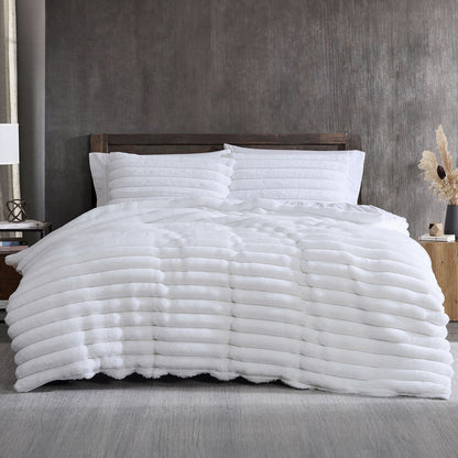 Ardor Jax White Chunky Faux Fur Quilt Cover Set Queen